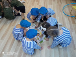 Спортивные развлечения к 23 февраля Спортивные развлечения к 23 февраля.