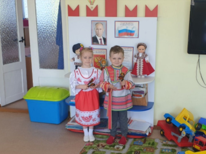 День русской ложки День русской ложки.